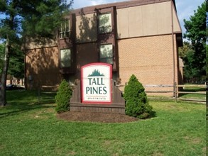 Tall Pines Apartments in Glen Burnie, MD - Building Photo - Building Photo