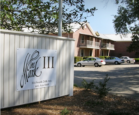 Mark III Apartments photo'