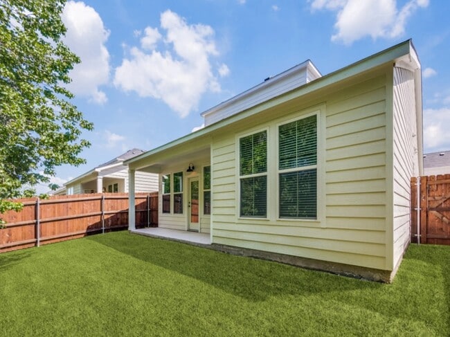 15101 Litsey Crk Dr in Roanoke, TX - Building Photo - Building Photo