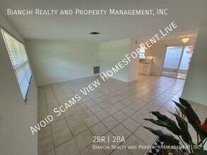 501 Lake Palms Dr in Largo, FL - Building Photo - Building Photo