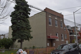 2845 E 196th St in Bronx, NY - Building Photo - Building Photo