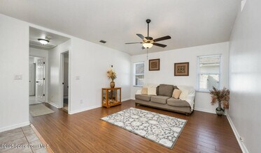 805 7 Gables Cir SE in Palm Bay, FL - Building Photo - Building Photo