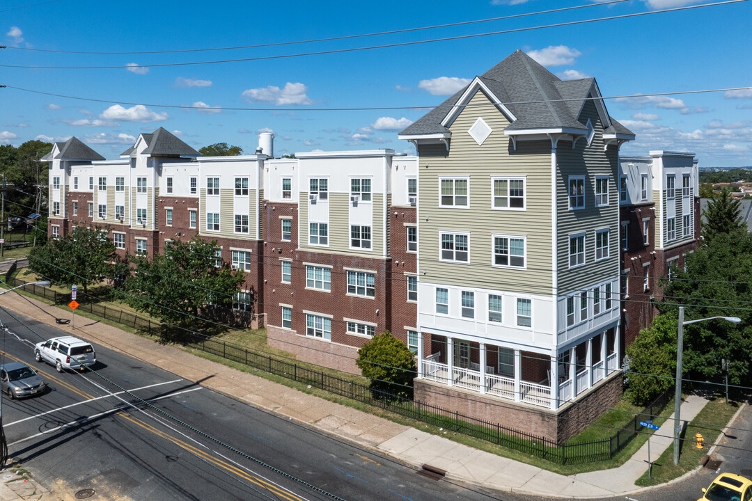 Baldwin's Run Senior in Camden, NJ - Building Photo