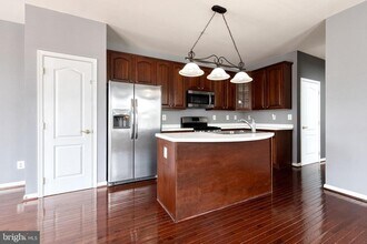 1942 Glenroths Dr in Abingdon, MD - Building Photo - Building Photo