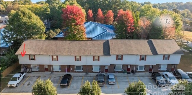 property at 1614 Bradford Ct