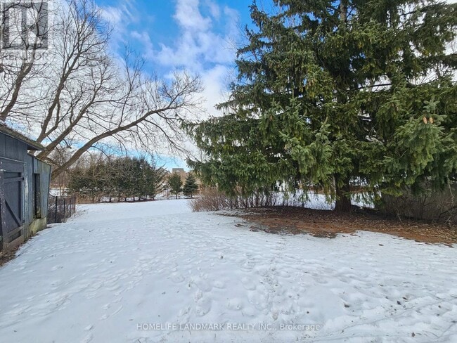 18852 Leslie St in East Gwillimbury, ON - Building Photo - Building Photo