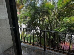 1744 NW 55th Ave in Lauderhill, FL - Building Photo - Building Photo