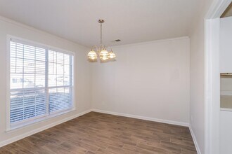 7317 Pinnacle Farms Dr in Memphis, TN - Building Photo - Building Photo