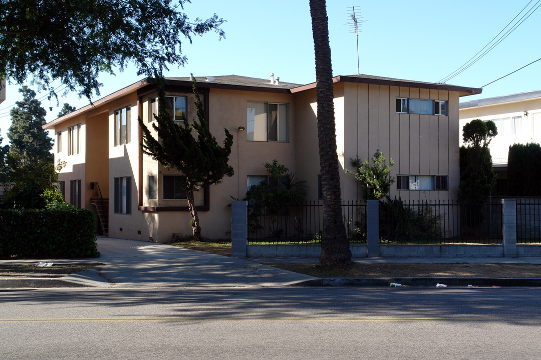 524 E Hazel St in Inglewood, CA - Building Photo