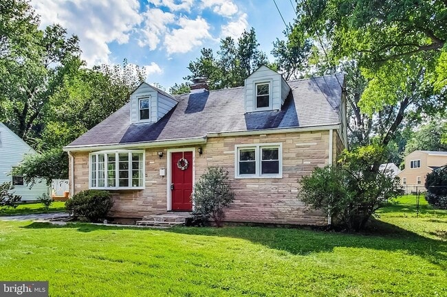 property at 6641 Barrett Rd