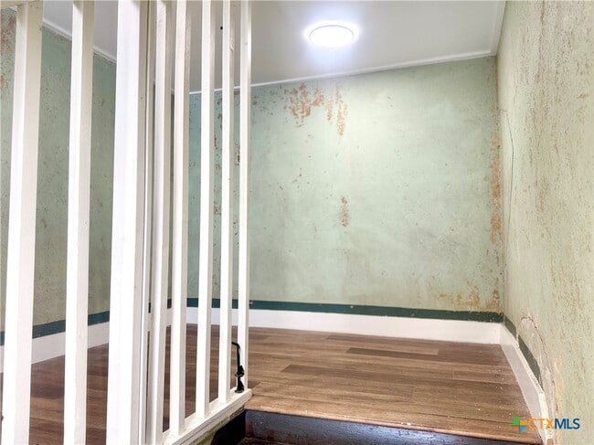 property at 123 W May St