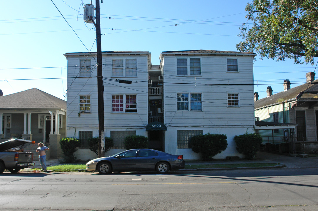 5220 Magazine St in New Orleans, LA - Building Photo