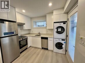 105 E 39th Ave in Vancouver, BC - Building Photo - Building Photo