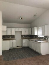 271 S 16th Ave in Show Low, AZ - Building Photo - Building Photo