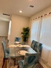 Room in House on Alice Jay Wy in Round Rock, TX - Foto de edificio - Building Photo