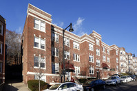 Commonwealth in Brighton, MA - Foto de edificio - Building Photo