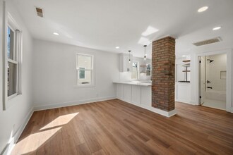 910 Apex St in Nashville, TN - Building Photo - Building Photo