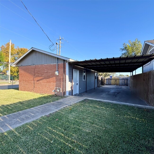 property at 416 Casey St