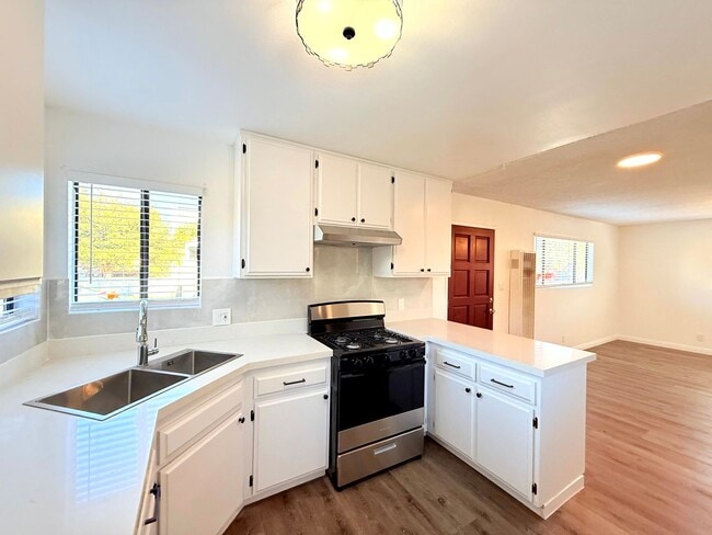 property at 2506-2508 Norfolk St