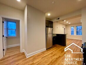 2643 W George St, Unit 2 in Chicago, IL - Building Photo - Building Photo