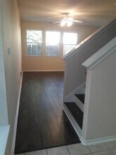 16610 Newglen Ln in Houston, TX - Building Photo - Building Photo