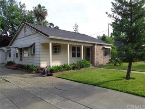 464 E 6th Ave in Chico, CA - Building Photo - Building Photo