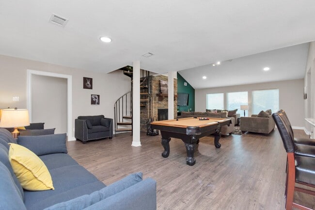 property at 902 Golden Bear Ln