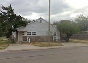 3813 S Washington St, Unit B in Amarillo, TX - Building Photo