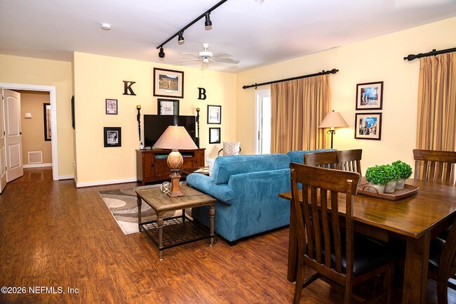property at 955 Registry Blvd