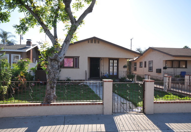 6316 Pala Ave in Bell, CA - Foto de edificio - Building Photo