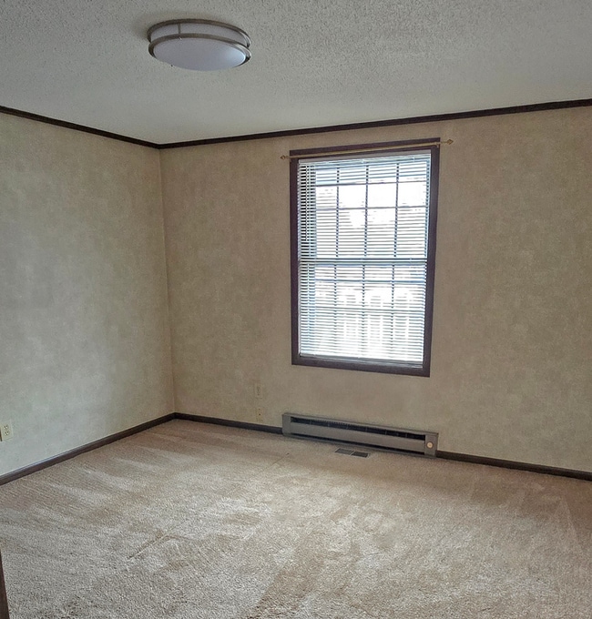 27035 Oakmead Dr, Unit 1 in Perrysburg, OH - Building Photo - Building Photo