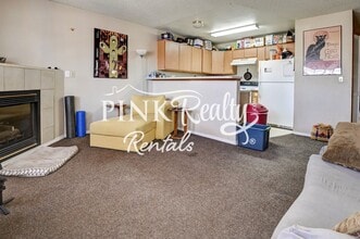2050 Copper Creek Dr in Colorado Springs, CO - Building Photo - Building Photo