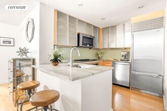 1 Northside Piers in Brooklyn, NY - Building Photo - Building Photo