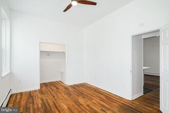 1024 Pine St in Philadelphia, PA - Building Photo - Building Photo