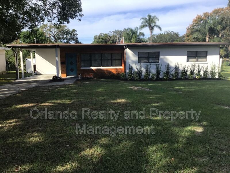 520 Sunrise Dr in Orlando, FL - Building Photo