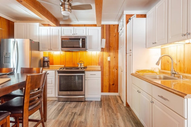 3133 Sacramento Ave in South Lake Tahoe, CA - Building Photo - Building Photo