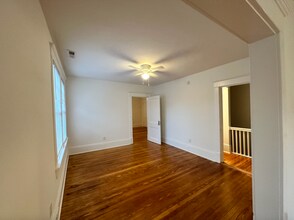 1110 Glenwood Ave in Raleigh, NC - Building Photo - Building Photo