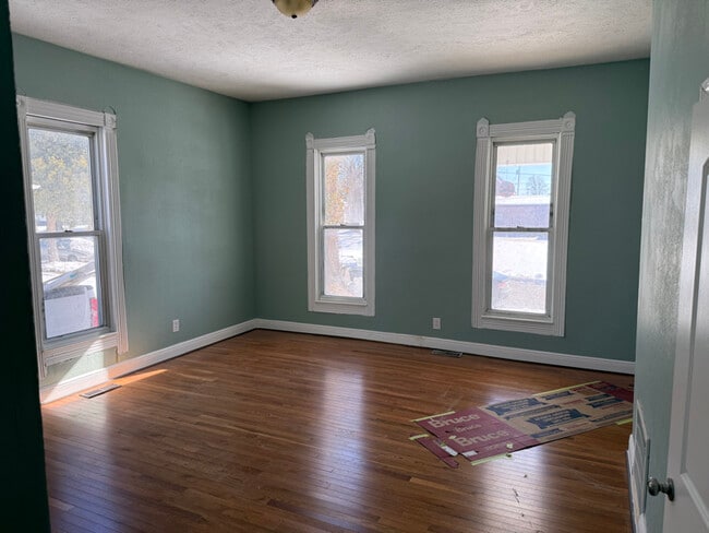 900 Cherry St in Petersburg, IN - Building Photo - Building Photo