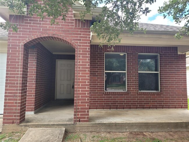 2746 Trinity Glen Ln in Houston, TX - Building Photo - Building Photo