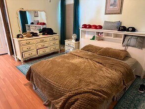 717 Royal Palm Ave in Lady Lake, FL - Building Photo - Building Photo