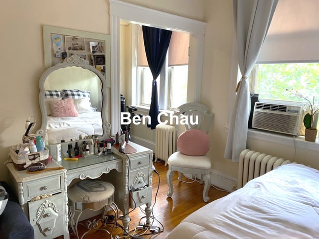 1610 Massachusetts Ave, Unit 15B in Cambridge, MA - Foto de edificio - Building Photo