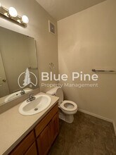 345 S Byron Ave in Shelley, ID - Building Photo - Building Photo