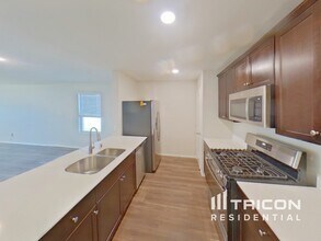 746 Bayonet St in Princeton, TX - Foto de edificio - Building Photo