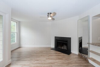 244 S Cedar St in Charlotte, NC - Building Photo - Building Photo