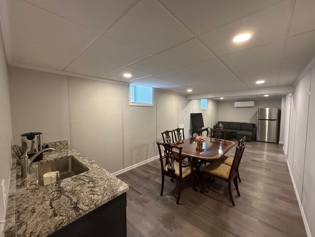 property at 44 Blenford Rd