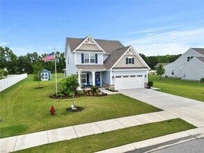 129 Glenmoor Path in Moyock, NC - Building Photo - Building Photo