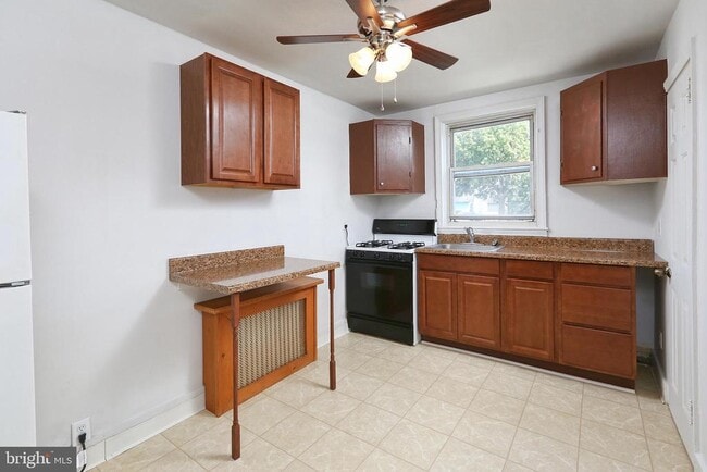 707 Broadway in Westville, NJ - Building Photo - Building Photo