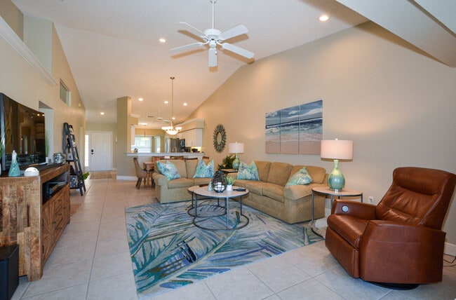 9470 High Gate Dr, Unit Stoneybrook Gold and Coun in Sarasota, FL - Building Photo - Building Photo