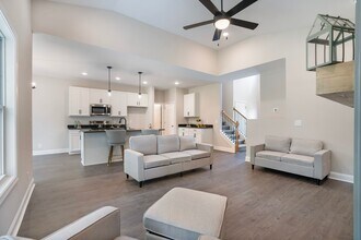 3601 Westlake Dr in Clarksville, TN - Building Photo - Building Photo