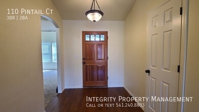 110 Pintail Ct in Grants Pass, OR - Building Photo - Building Photo